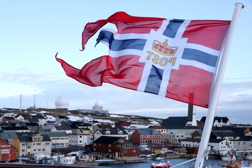 Risteillen Kirkkoniemeltä Bergeniin